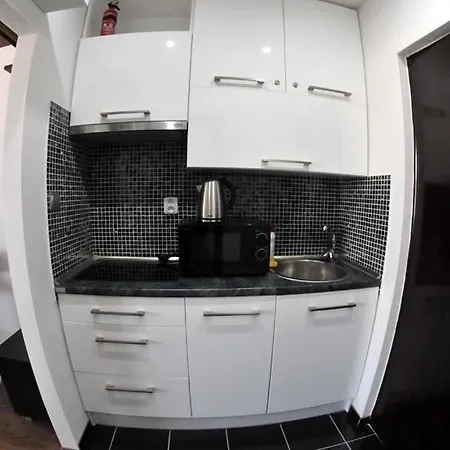 Saris Апартаменты *