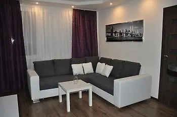 Saris Apartment *