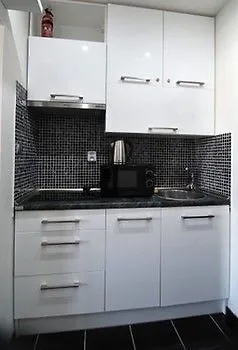 Apartment Saris