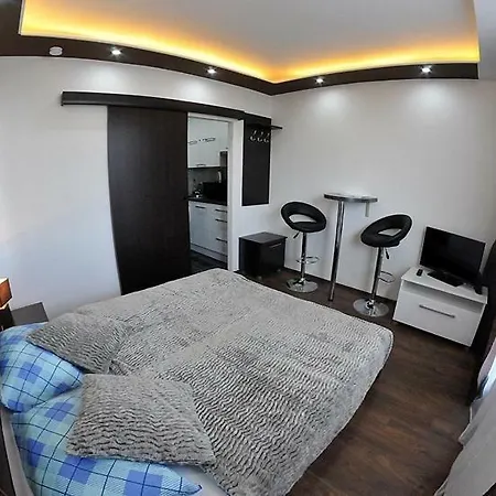 Saris Apartment