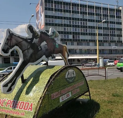 Saris * 普雷绍夫